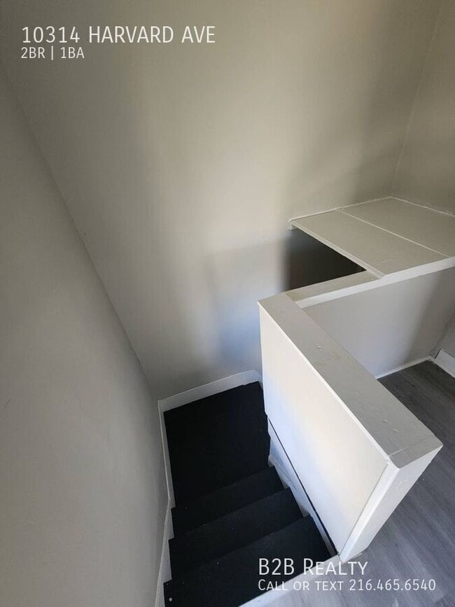 Building Photo - 10314 Harvard Ave