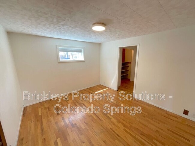 Building Photo - 2016 W Kiowa St