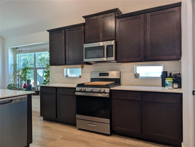 Building Photo - 148 Venti Cove