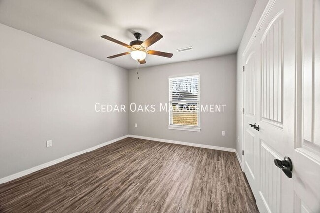 Building Photo - 26 Hillswick Ln