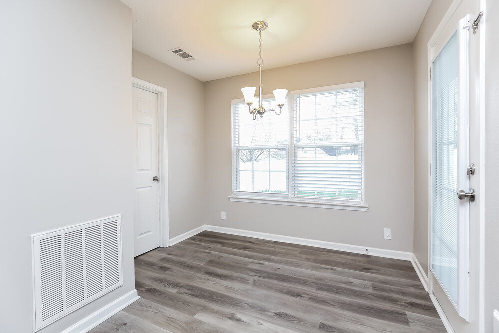 Building Photo - 7449 E Winchester Dr