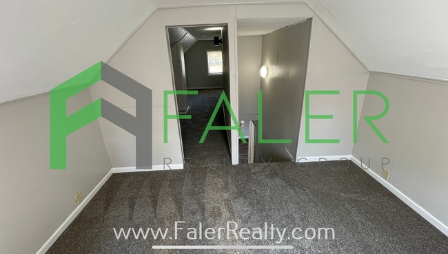 Building Photo - 3 Bedroom Cape Cod