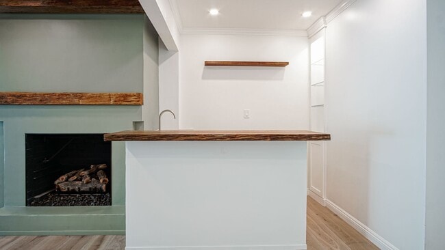 Building Photo - 5 bedroom, 5.5 bath, 4800 sq ft Prime Studio City Home with Pool and Hollywood Hills views