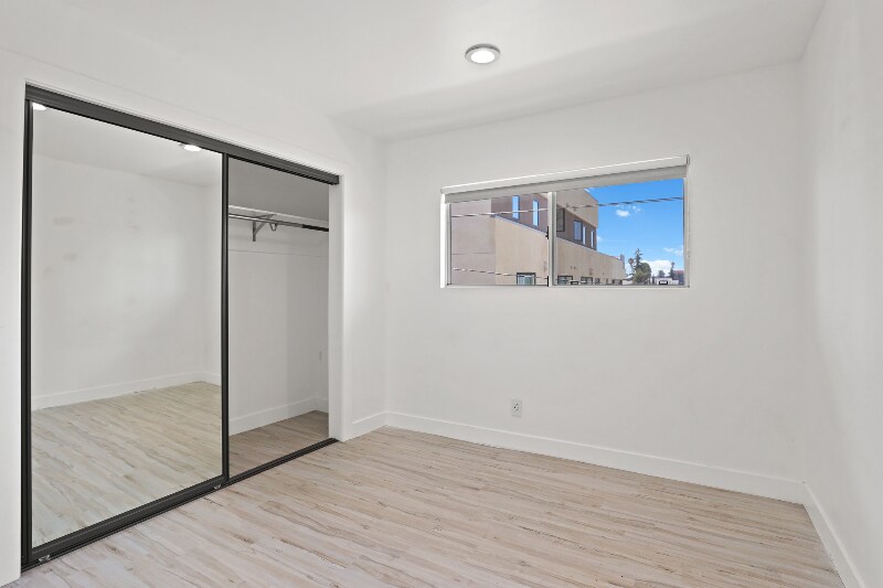 Building Photo - 249 S Coronado St