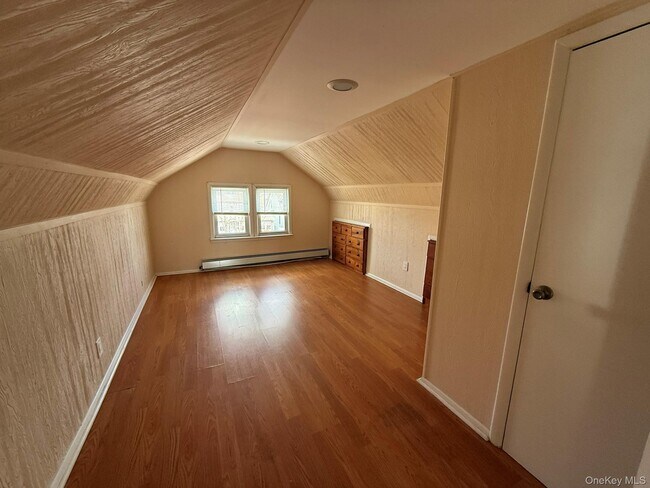 Building Photo - 30-16 154th St