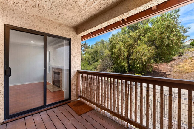 Building Photo - 12059 Alta Carmel Ct