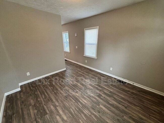 Building Photo - 6578 Haley Ave