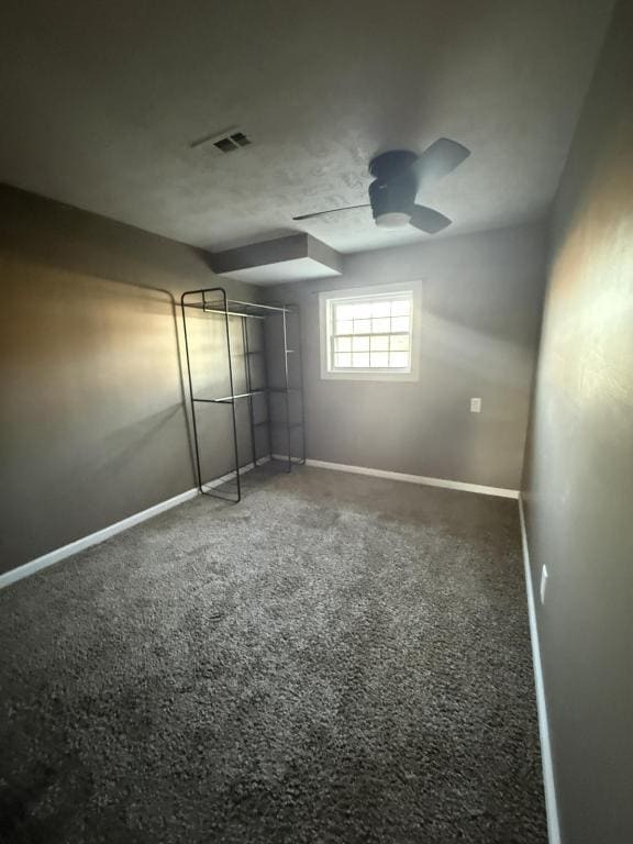 Building Photo - 1402 N Miles St