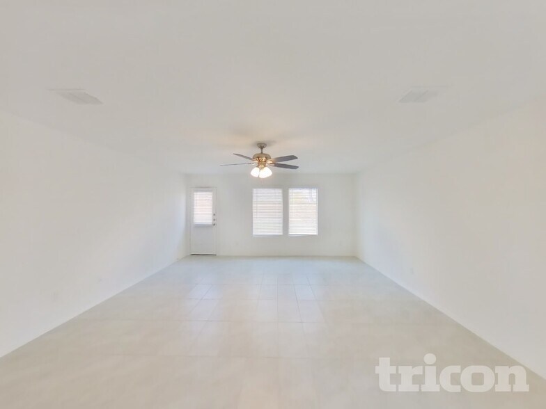 Building Photo - 1516 Clairborne Ct