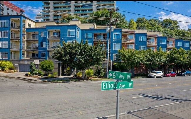 Building Photo - 500 Elliott Ave W