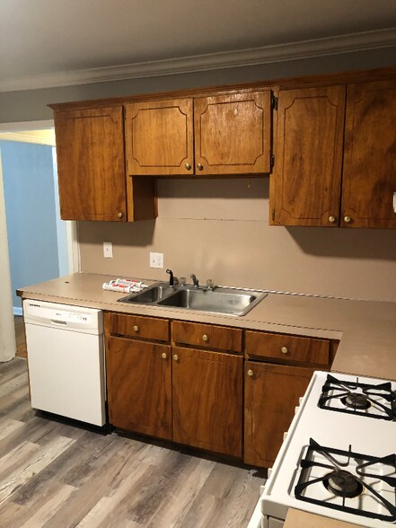 Building Photo - 2023 S Louisiana St