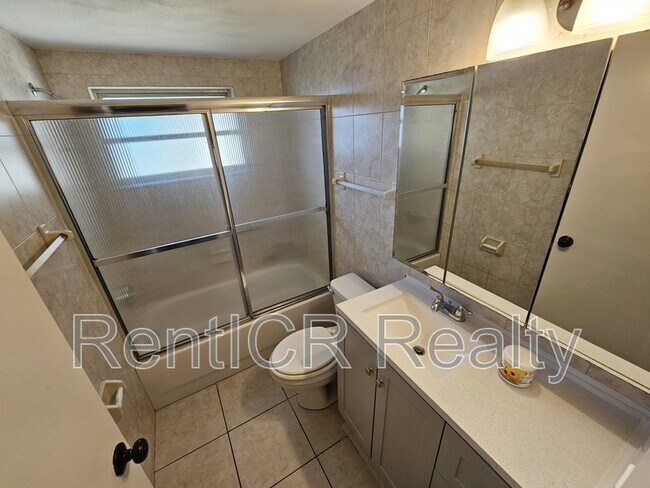 Building Photo - 7734 Candle Dr