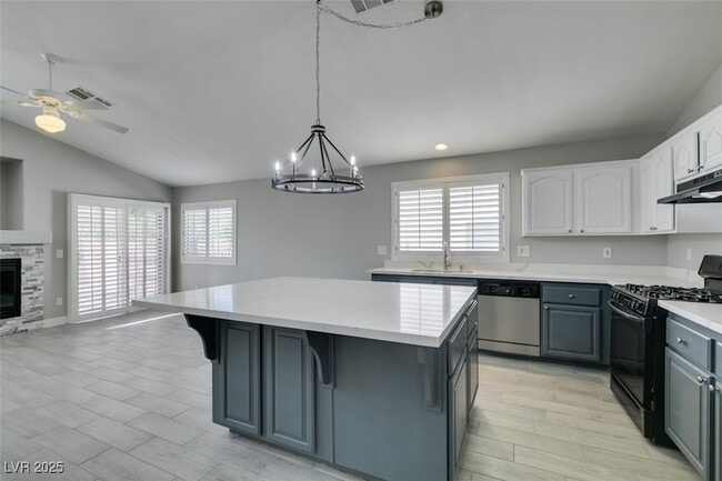 Building Photo - 2744 Summerchase Ln