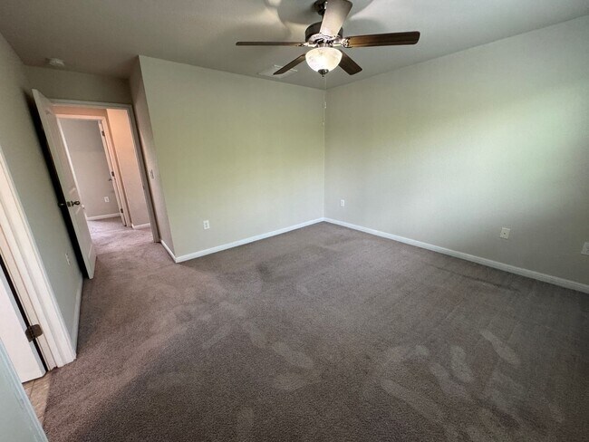 Building Photo - NEAR MEDICAL CENTER  |  GATED COMMUNITY   | 3 BEDROOMS  |  2.5 BATHS