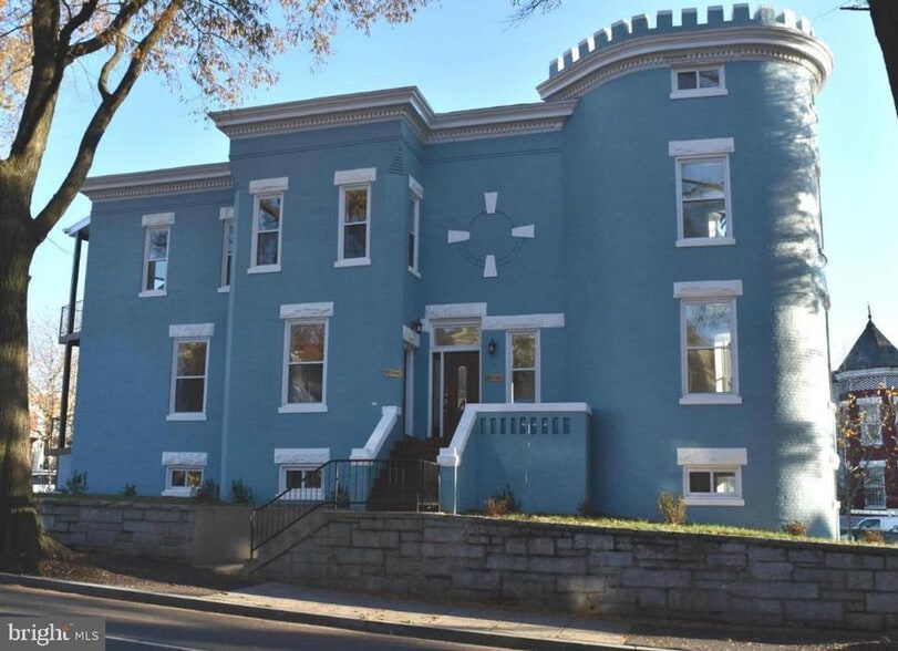 Building Photo - 45 Rhode Island Ave NE