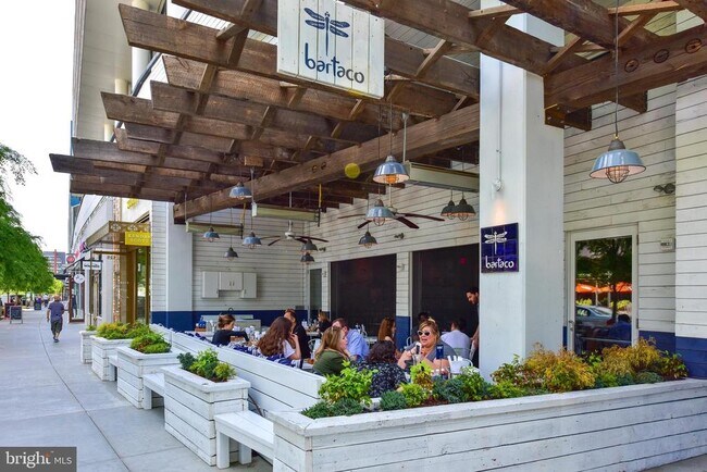 Building Photo - 2844 Yarling Ct