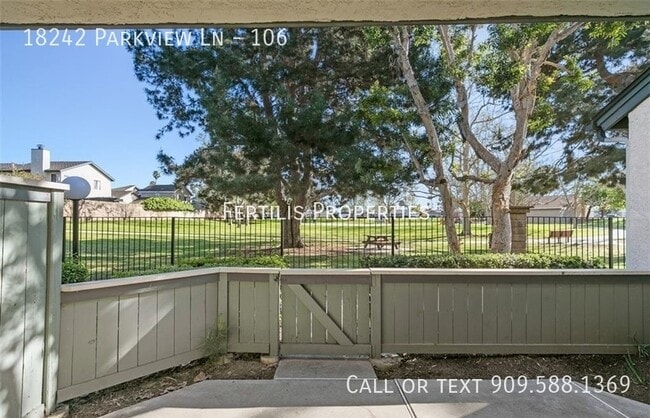 Building Photo - 18242 Parkview Ln