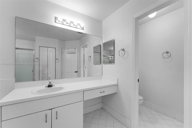 Building Photo - 12403 SW 140th St