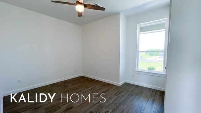 Building Photo - 20456 Antler Farms Dr