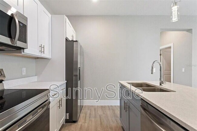 Building Photo - 804 Colville Dr