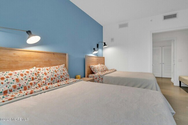 Building Photo - 30 Melrose Terrace