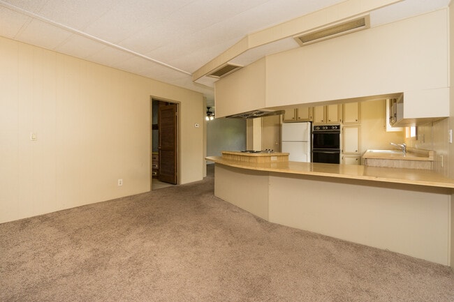 Building Photo - 11811 SE 184th St