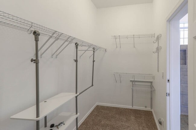 Building Photo - Anthem Country Club Beauty w/ Casita