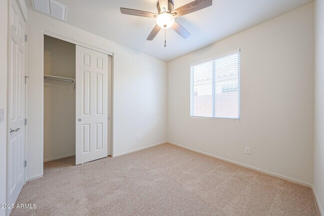 Building Photo - 7168 W Hedge Hog Pl