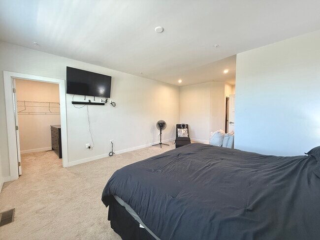 Building Photo - 14516 Mattawoman Dr