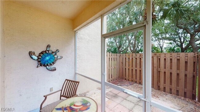 Building Photo - 15433 Bellamar Cir