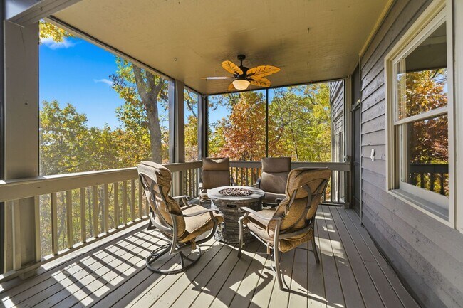 Building Photo - FULLY FURNISHED! Magnificent Panoramic Views!!