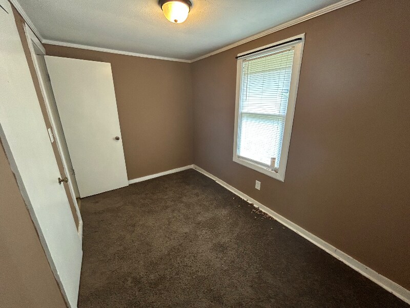 Building Photo - 107 Shirley Dr