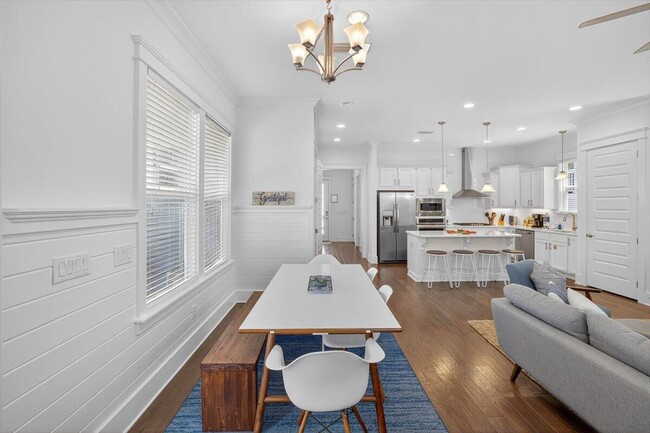 Building Photo - 28 Emerald Beach Cir