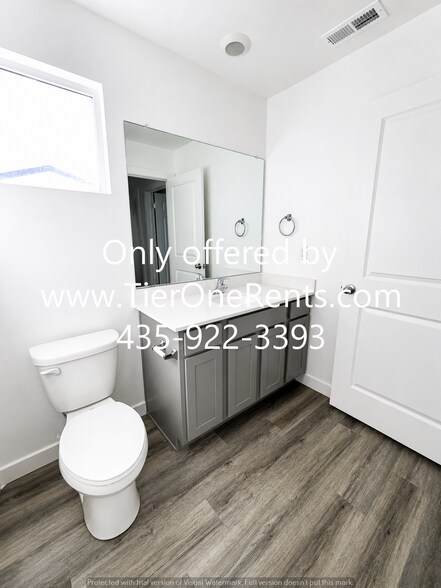 Building Photo - NO DEPOSIT option available for qualified renters!
