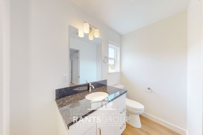 Building Photo - Brand New! Modern Home in Trestlewood – Where Comfort Meets Community!
