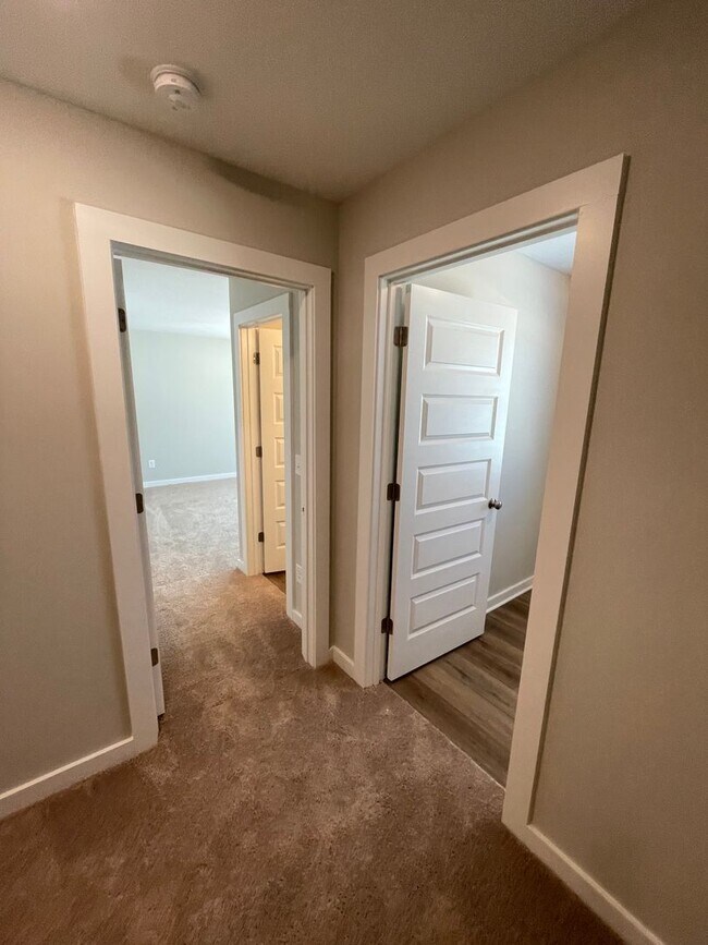 Building Photo - Home for Rent in Calera, AL!!! Available to View with 48 Hour Notice!!!