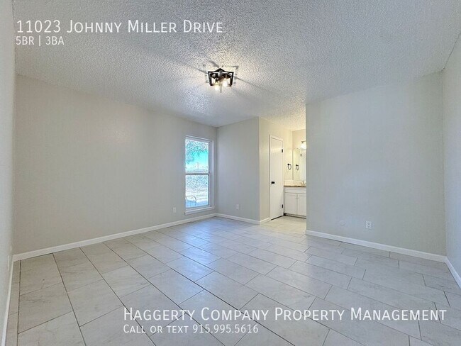 Building Photo - 11023 Johnny Miller Dr