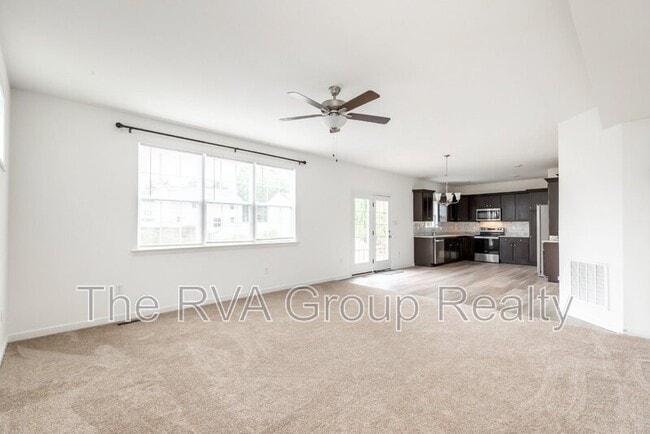 Building Photo - 5620 Moss Side Ave