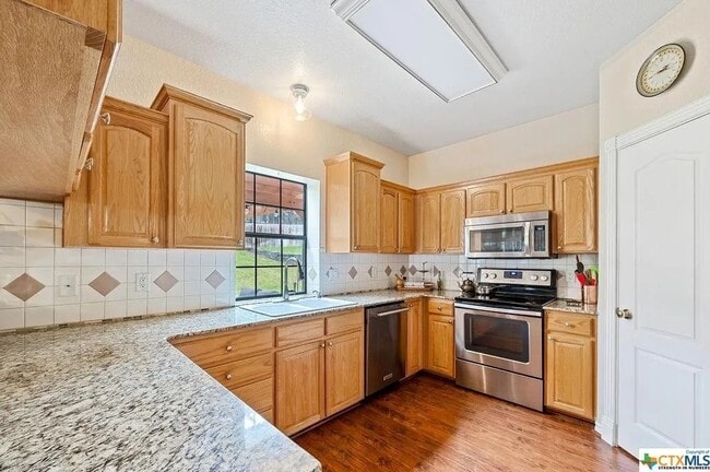 Building Photo - 1903 High Ridge Trail