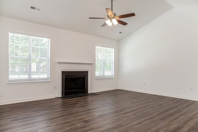 Building Photo - 9107 Merlot Ln