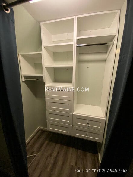 Building Photo - 94 Otis St