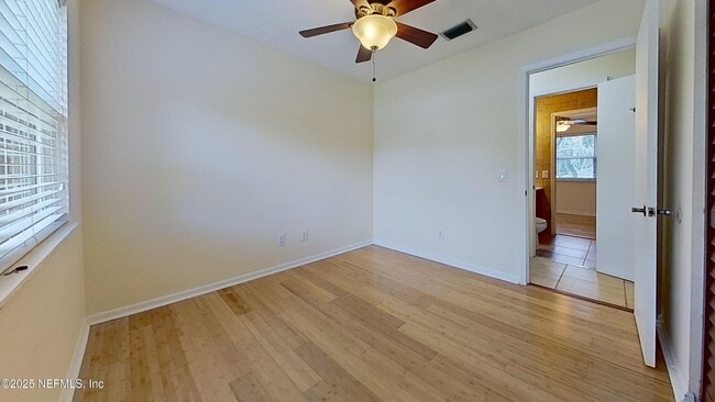 Building Photo - 1115 Hamlet Ct