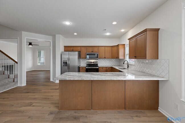 Building Photo - 307 Acorn Grove Ln SW
