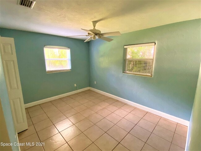 Building Photo - 208 Johnson Ave