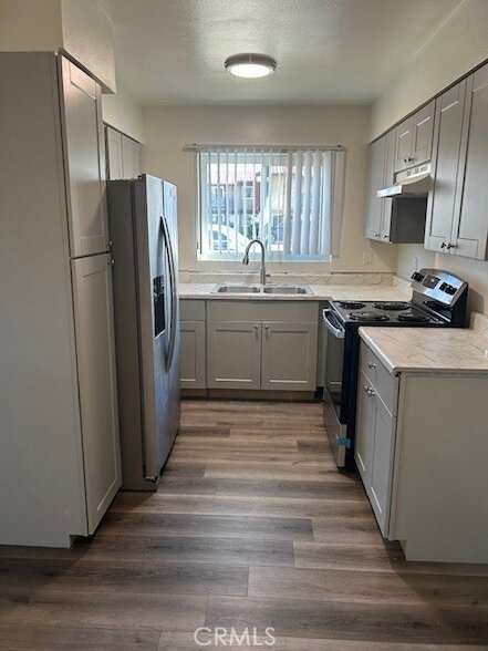 Building Photo - 51099 Eisenhower Dr