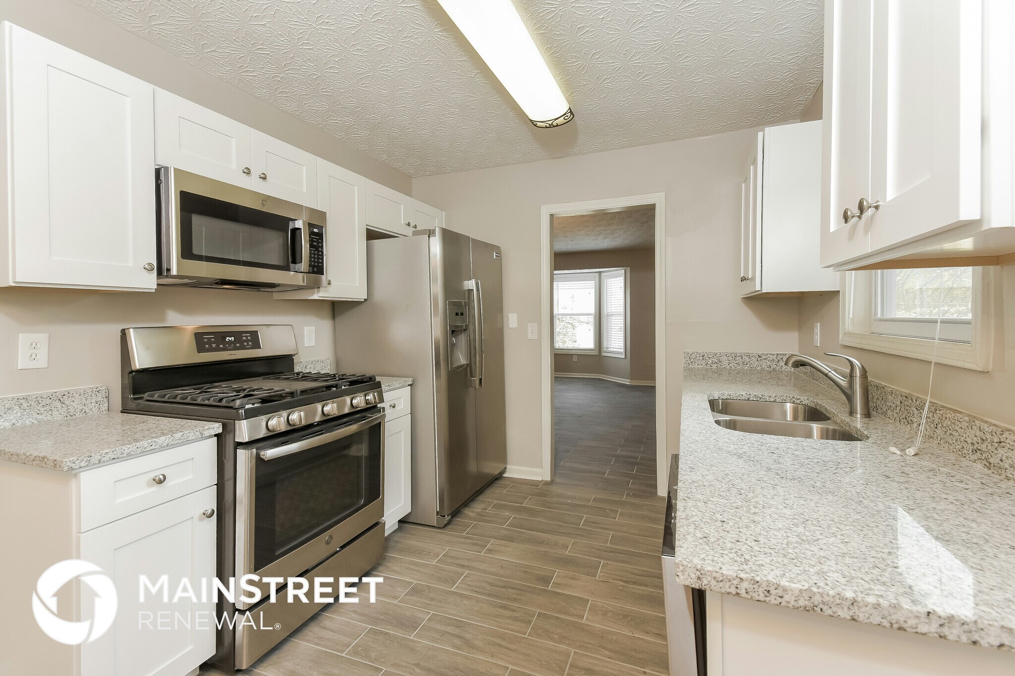 Building Photo - 4809 Nevilly Way