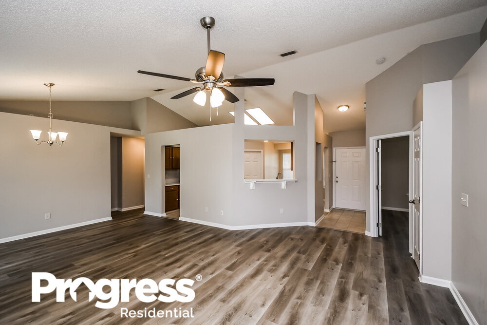 Building Photo - 3152 Olde Sutton Parke Dr
