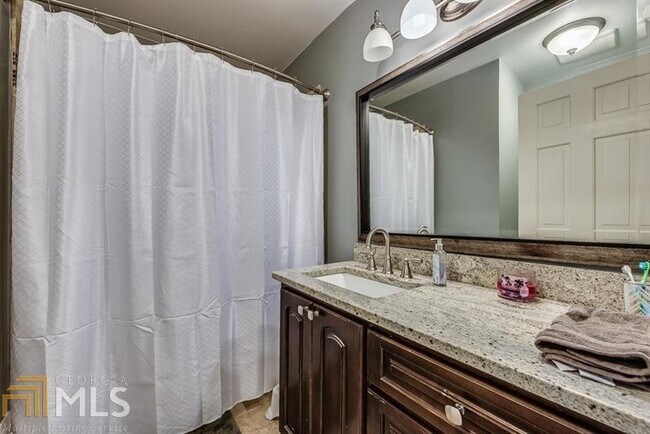 Building Photo - 7585 Spalding Ln