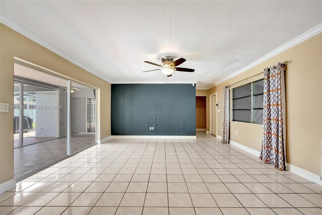 Building Photo - 7953 Panama St