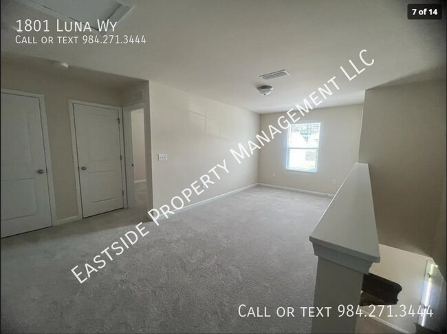 Building Photo - 1801 Luna Wy
